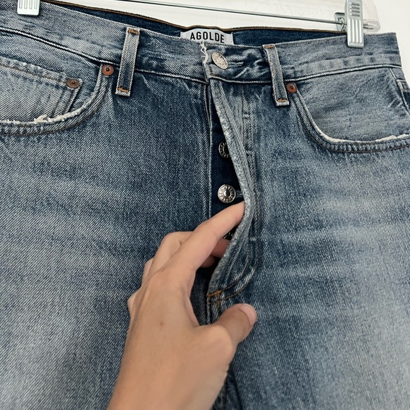 AGOLDE 26 Jamie High Rise Classic Distressed Jeans in Resolution - Picture 5 of 9